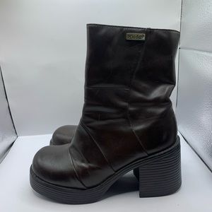 Mudd Lennex vintage brown boots, block heel Y2K - Women's US size 6.5M, 3in heel